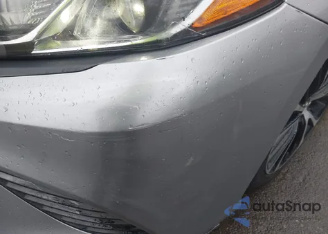 2019 Toyota Camry Se z USA, uszkodzony, nr VIN 4T1B11HK5KU180763